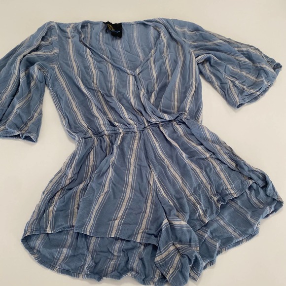 Blue Life romper size small wild and free striped summer outfit cover up - Picture 3 of 9
